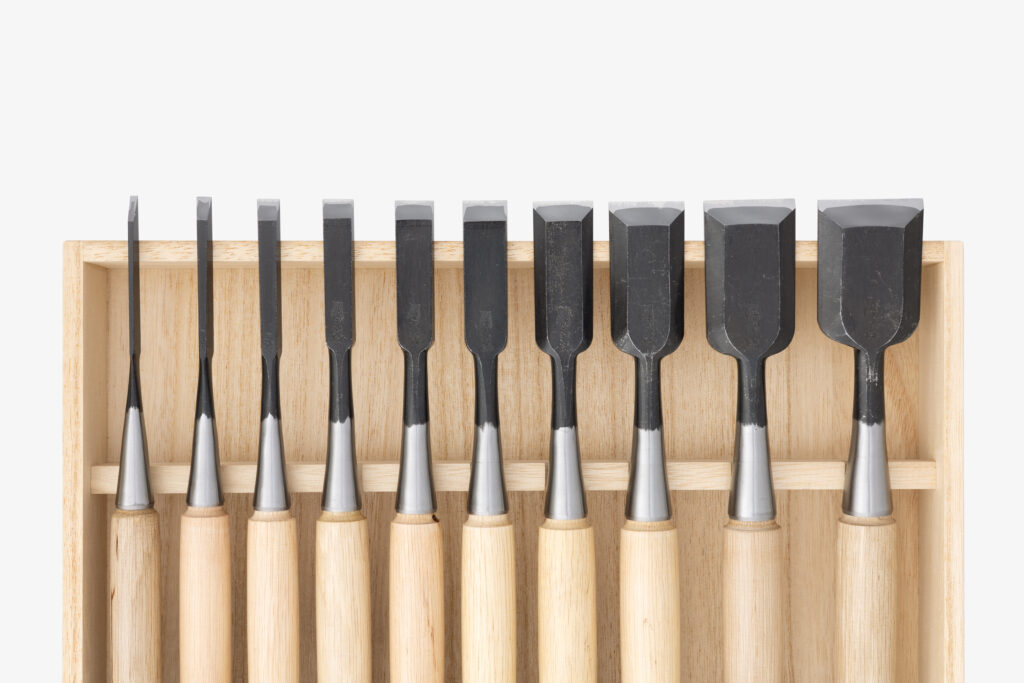 Japoniškų Kaltų Komplektas • Ouchi